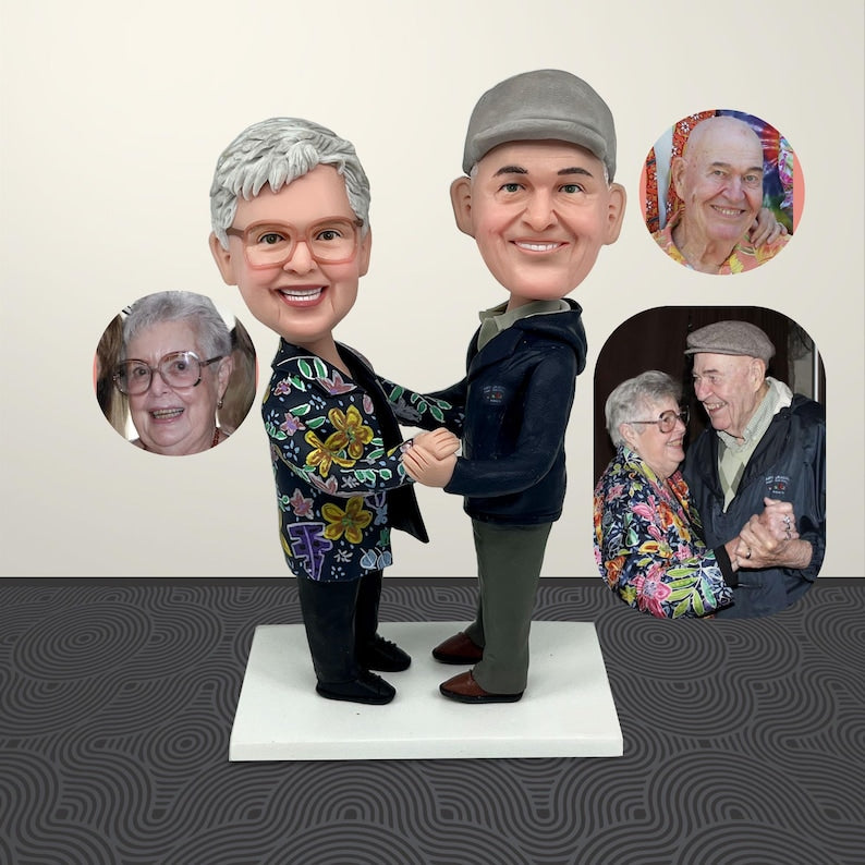 Customized Couple Bobbleheads, Custom Wedding Bobblehead, Wedding Anniversary Gifts, Engagement Gifts, Customized Gifts for Parents